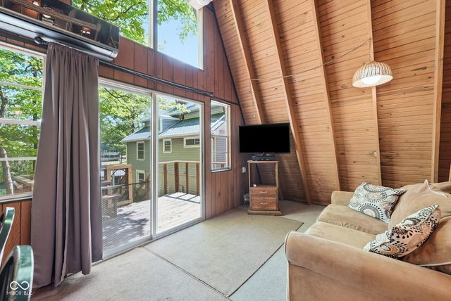 6425 Robin Drive, Nineveh, IN 46164