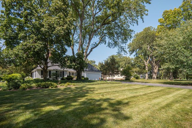 921 Ray Street, Geneva, IL 60134