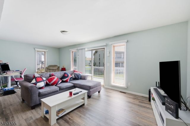 235 Cherokee Rd, Andover Twp., NJ 07848