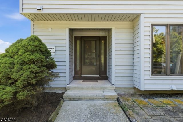 235 Cherokee Rd, Andover Twp., NJ 07848