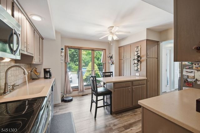 235 Cherokee Rd, Andover Twp., NJ 07848