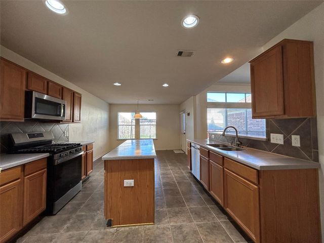 6703 Mountain Wood Way, Humble, TX 77338