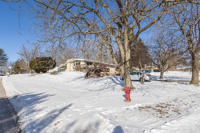 170 N College Drive, Platteville, WI 53818