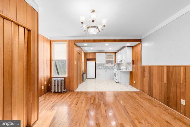 236 KENILWORTH AVE, Philadelphia, PA 19120