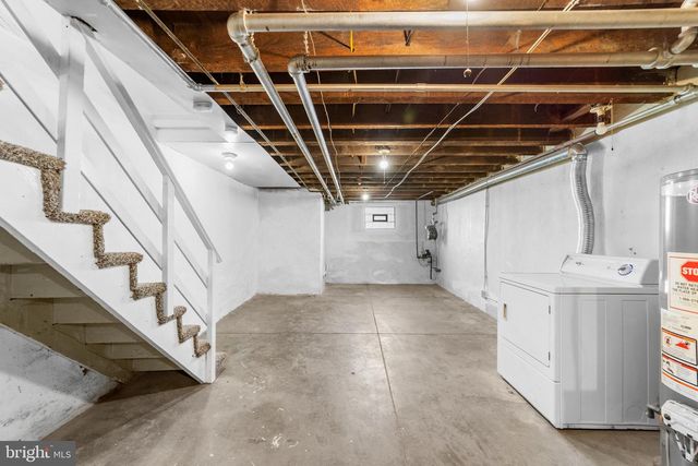 236 KENILWORTH AVE, Philadelphia, PA 19120