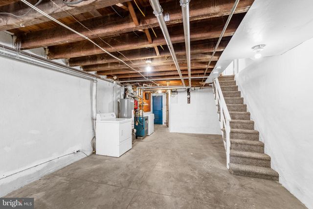 236 KENILWORTH AVE, Philadelphia, PA 19120