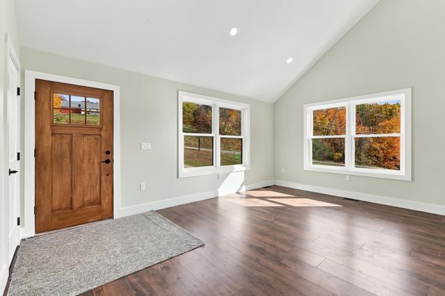 22 Mullen Drive, Pittsfield, NH 03263