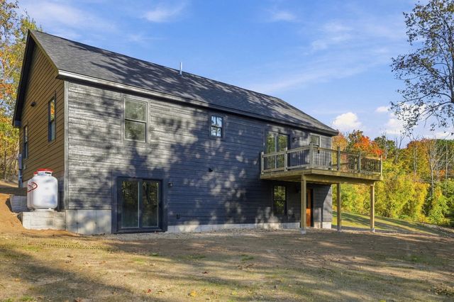 22 Mullen Drive, Pittsfield, NH 03263