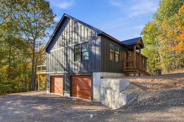 22 Mullen Drive, Pittsfield, NH 03263