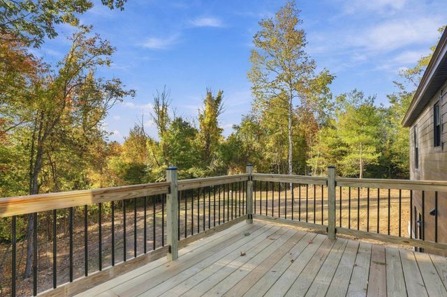 22 Mullen Drive, Pittsfield, NH 03263