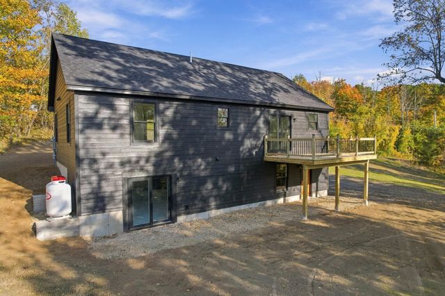 22 Mullen Drive, Pittsfield, NH 03263