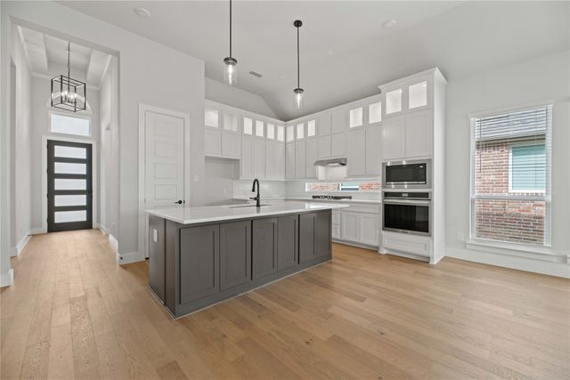 6253 White Creek Drive, Celina, TX 75009