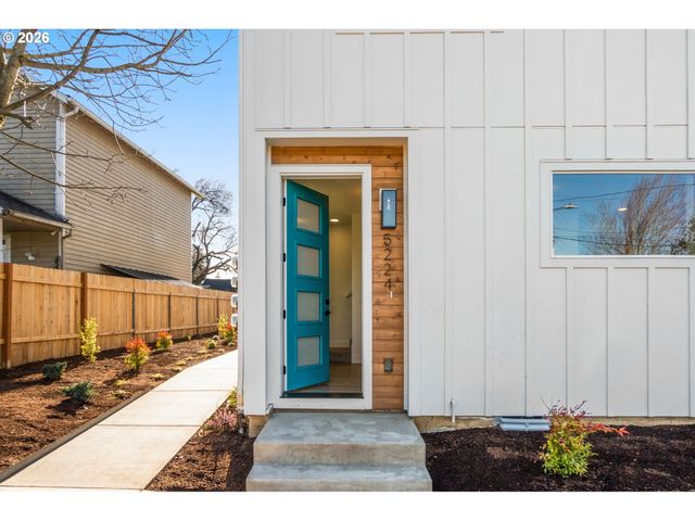 5224 Se Knapp St, Portland, OR 97206