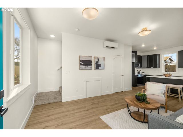 5224 Se Knapp St, Portland, OR 97206