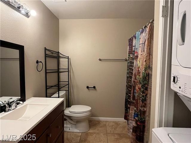 4241 Gannet Circle 205, Las Vegas, NV 89103