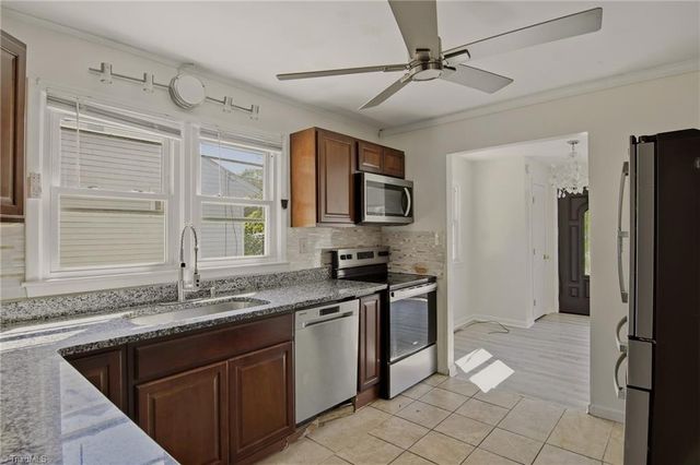 1602 Crystal Lane, Greensboro, NC 27403