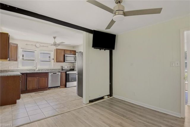 1602 Crystal Lane, Greensboro, NC 27403