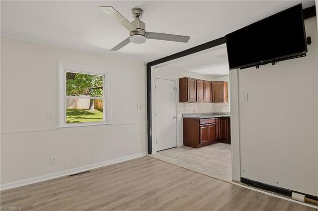 1602 Crystal Lane, Greensboro, NC 27403