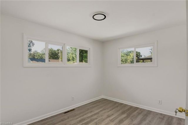 1602 Crystal Lane, Greensboro, NC 27403