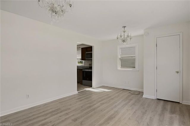1602 Crystal Lane, Greensboro, NC 27403