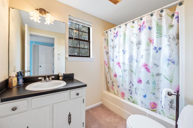 201 Westgate Road, Hixson, TN 37343