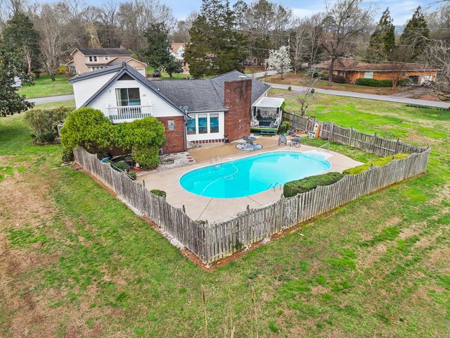 201 Westgate Road, Hixson, TN 37343