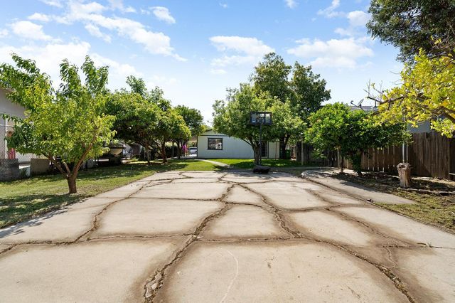 608 S Golden Gate Ave, Stockton, CA 95205