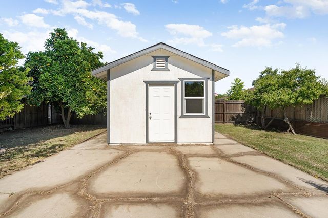 608 S Golden Gate Ave, Stockton, CA 95205