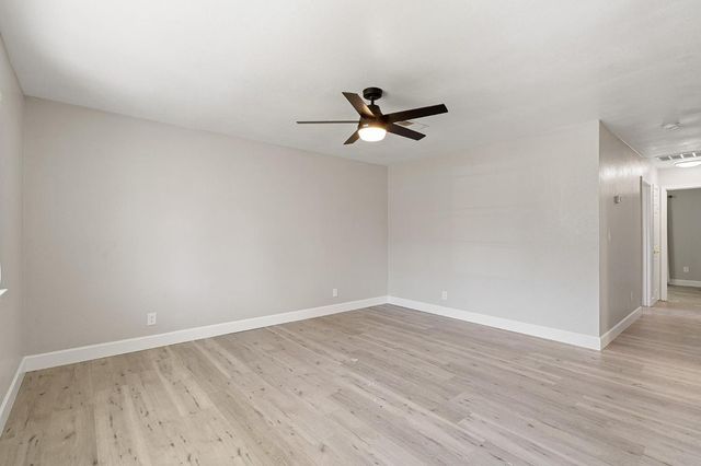 608 S Golden Gate Ave, Stockton, CA 95205