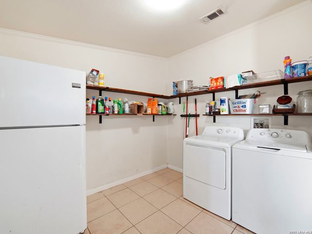 6267 COUNTY ROAD 251, Hondo, TX 78861