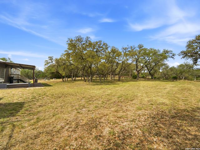 6267 COUNTY ROAD 251, Hondo, TX 78861