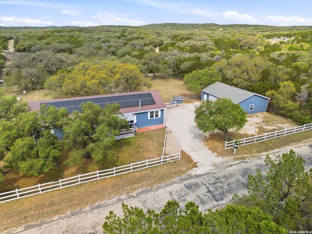 6267 COUNTY ROAD 251, Hondo, TX 78861