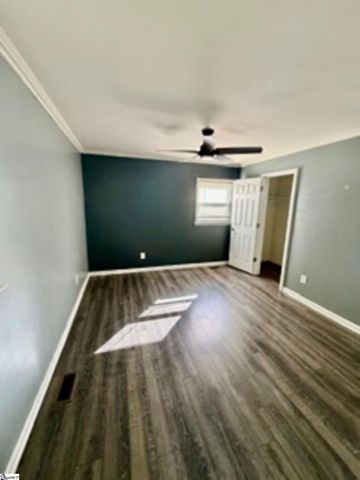 132 Brannon Circle, Inman, SC 29349