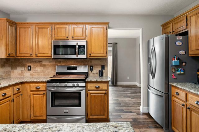 1906 Coronado Street, Friendswood, TX 77546