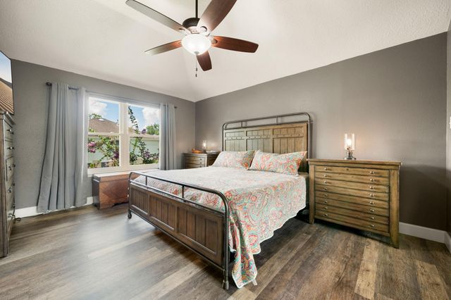 1906 Coronado Street, Friendswood, TX 77546