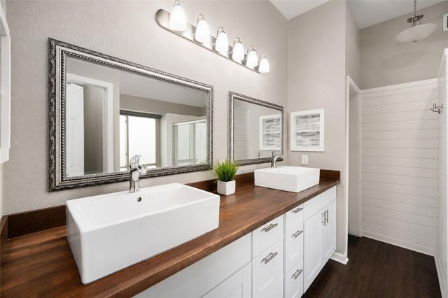 1906 Coronado Street, Friendswood, TX 77546