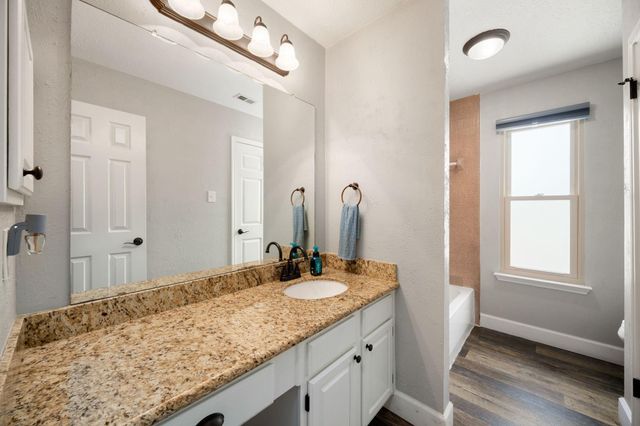 1906 Coronado Street, Friendswood, TX 77546