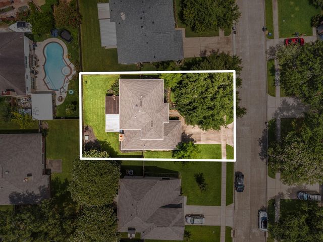 1906 Coronado Street, Friendswood, TX 77546