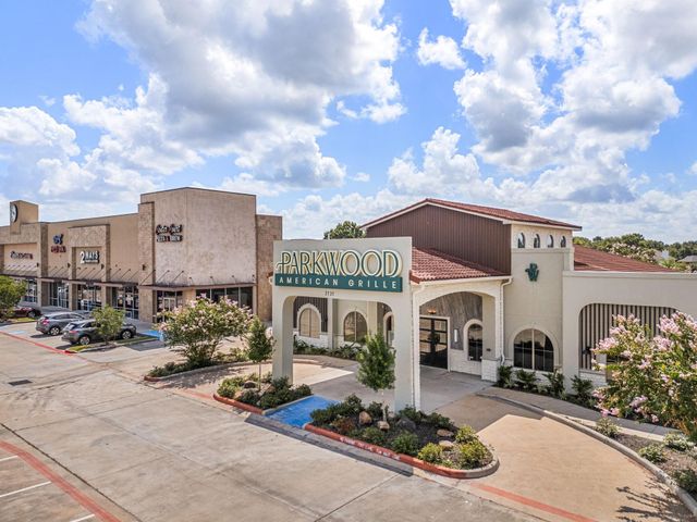 1906 Coronado Street, Friendswood, TX 77546