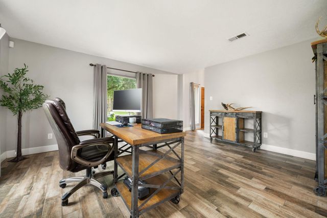 1906 Coronado Street, Friendswood, TX 77546