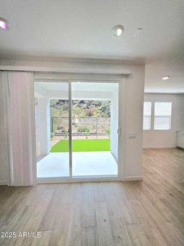 1161 E Kachina Trail, Phoenix, AZ 85042