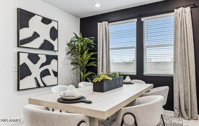 1161 E Kachina Trail, Phoenix, AZ 85042