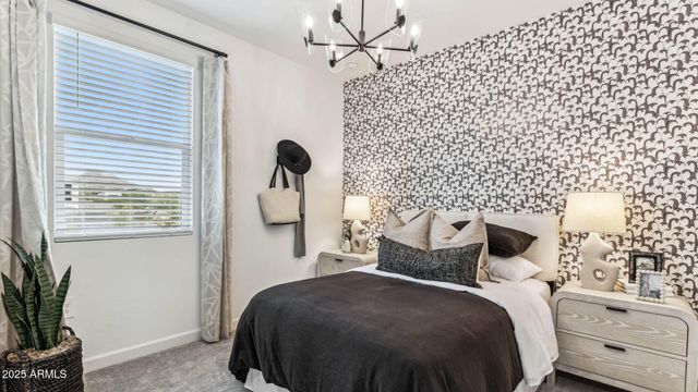 1161 E Kachina Trail, Phoenix, AZ 85042