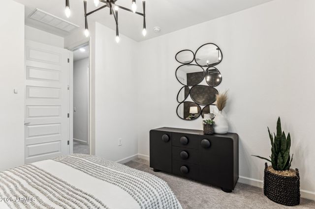 1161 E Kachina Trail, Phoenix, AZ 85042