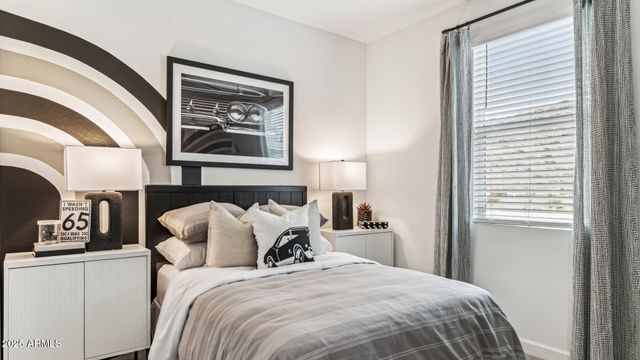 1161 E Kachina Trail, Phoenix, AZ 85042