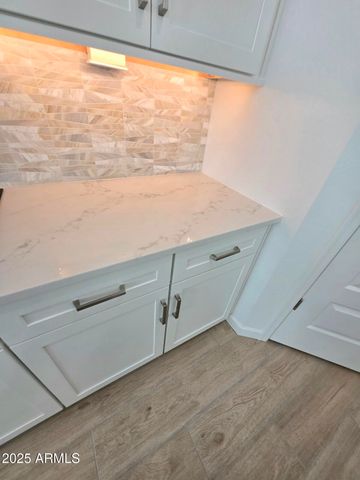 1161 E Kachina Trail, Phoenix, AZ 85042