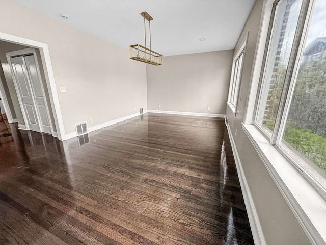 2914 Ridge Road, Lansing, IL 60438