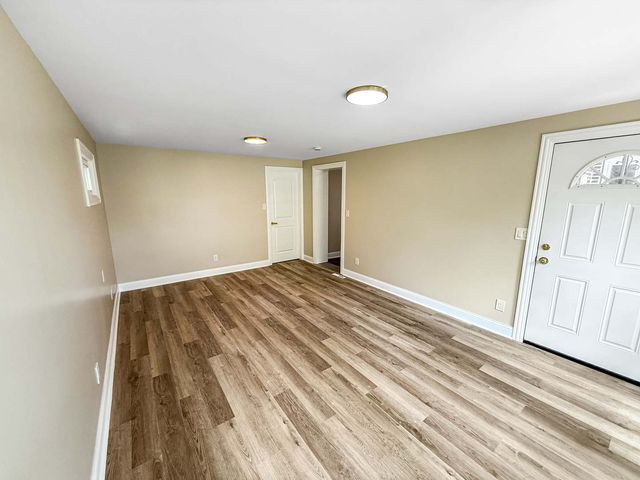 2914 Ridge Road, Lansing, IL 60438