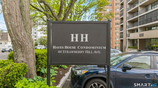 44 Strawberry Hill Avenue 8K, Stamford, CT 06902