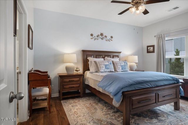 1010 Raccoon Lane, Piney Flats, TN 37686